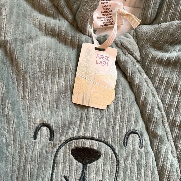 NWT First Wish Green Quilted Footie One Piece Winter/ Snow Suit - Picture 2 of 8